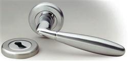 sasha doorhandle r+e chrome / satin chrome