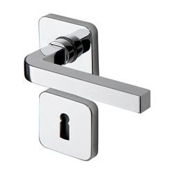 iq-carre1 poignée de porte soft line r+e chrome satin